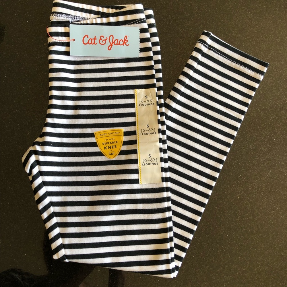 NWT Girls Cat & Jack leggings - size 6